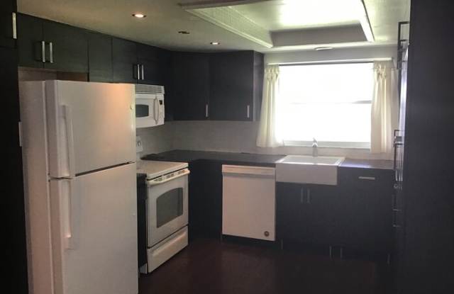 1958 Los Lomas Drive Gallery 3