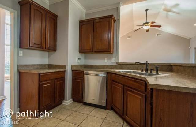 1023 Skyline Dr UNIT Gallery 2