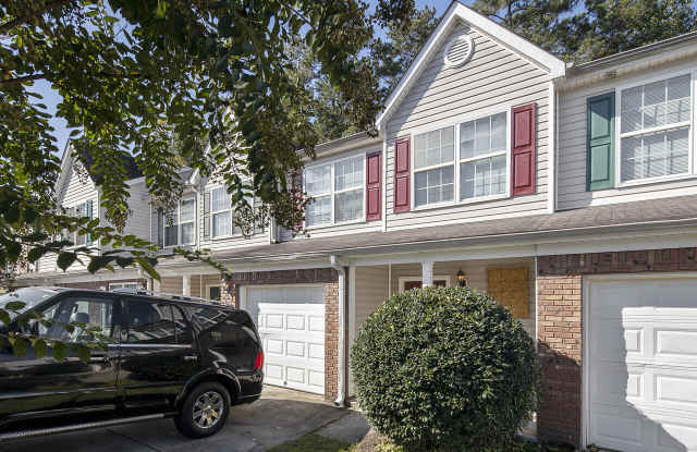6318 Hickory Ln Cir Gallery 2