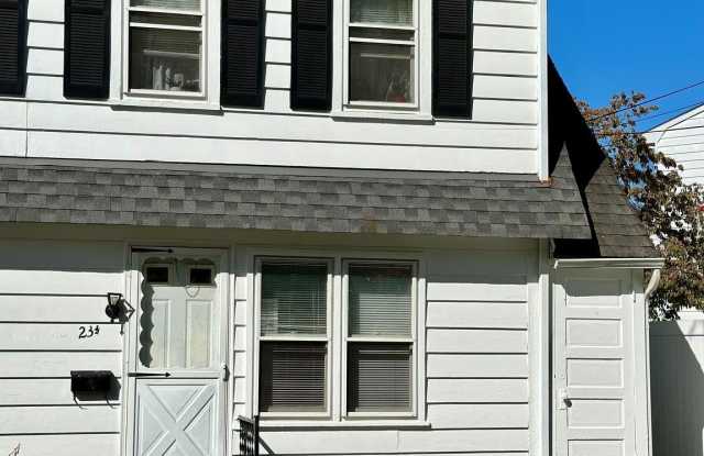 23 VINCENT Avenue unit: 1F - 23 Vincent Avenue, Mercerville, NJ 08619