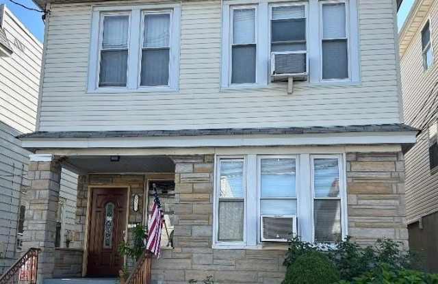 336 DANFORTH AVE photos photos