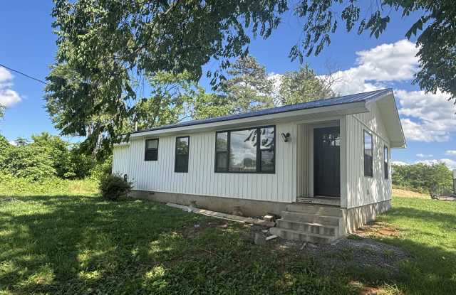 3795 West Andrew Johnson Highway Gallery 1