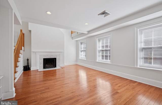 242 S 8TH STREET photos photos