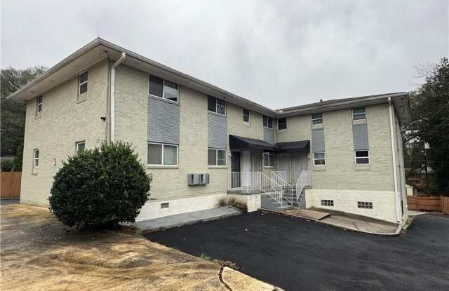 2430 Perry Boulevard NW photos photos