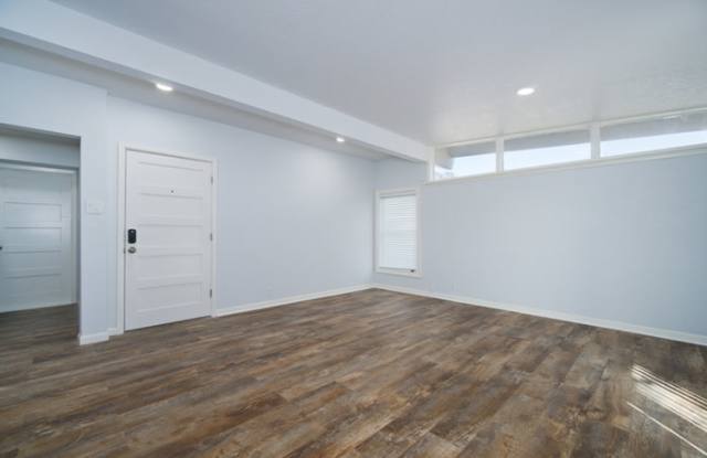 458 Sharon Drive Gallery 2