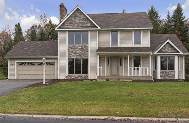 11893 Dunhill Road - 11893 Dunhill Road, Eden Prairie, MN 55344