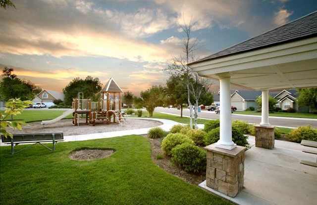 Beautiful home in Meridian, near Settler's Park Gallery 3