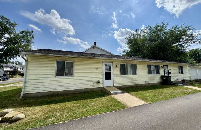 1241 Broad Ave Nw photos photos