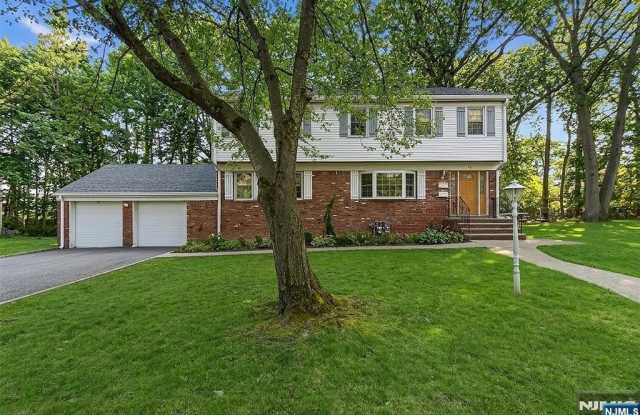 72 Prospect Street 2 photos photos