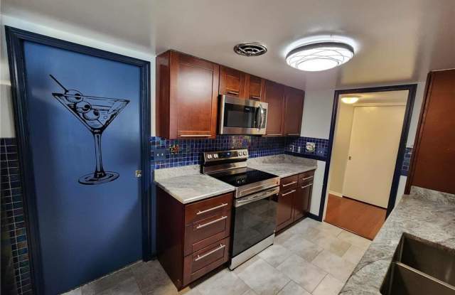 6960 Carriage Hill Drive Gallery 4