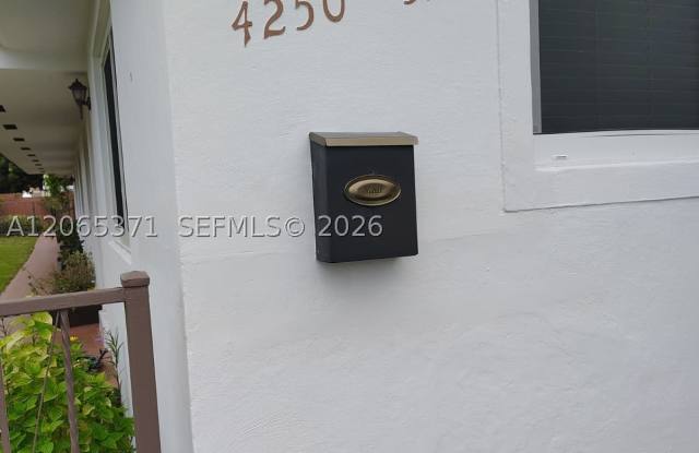 4252 NW 3rd St Gallery 3