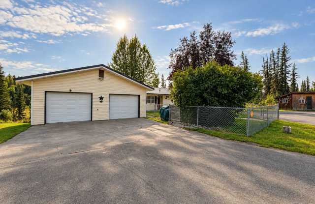 LONG TERM RENTAL! Gallery 3