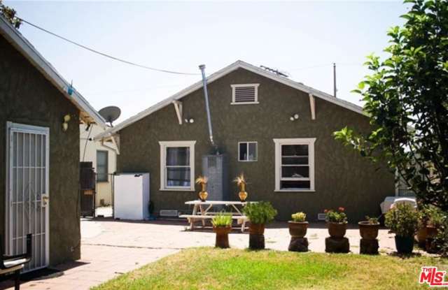 2519 PALM Place Gallery 4