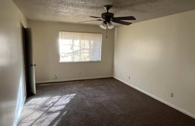 2712 John Ashley Drive Gallery 4