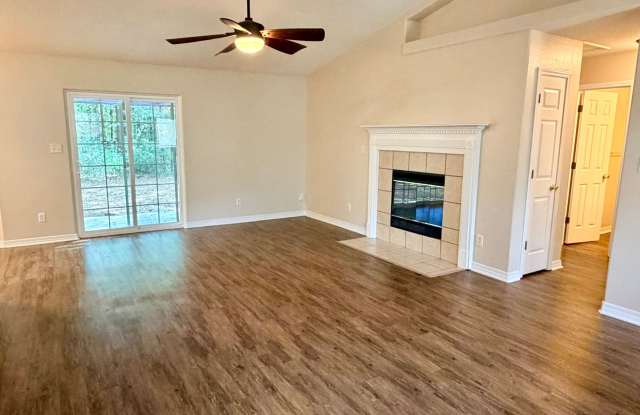 Spacious 3-Bedroom Home Gallery 4