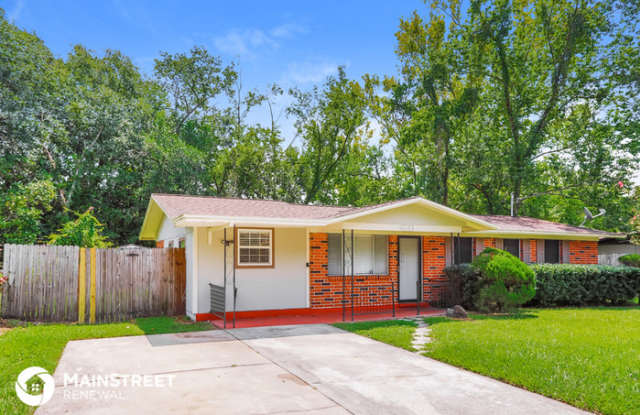 4243 Sharbeth Drive East Gallery 3