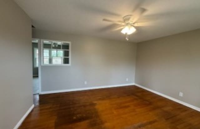 5627 Carson Gallery 3