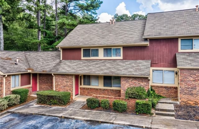 39 Country Place Court - 39 Country Place Court, Alpharetta, GA 30005