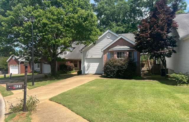 1023 Yellowhammer Lane Northport, AL photos photos