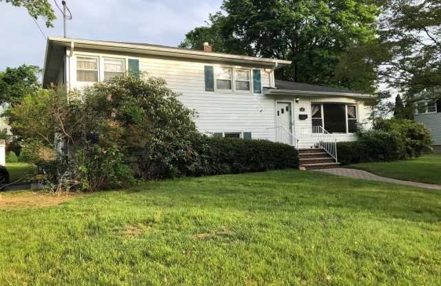 18 Hilltop Road photos photos