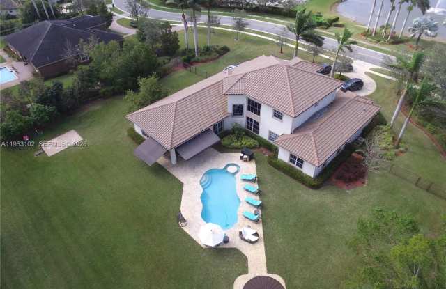 2750 E Jockey Cir E - 2750 Jockey Circle, Davie, FL 33331