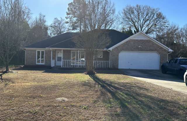 211 Forest Oaks Drive - 211 Forest Oaks Drive, Craven County, NC 28562