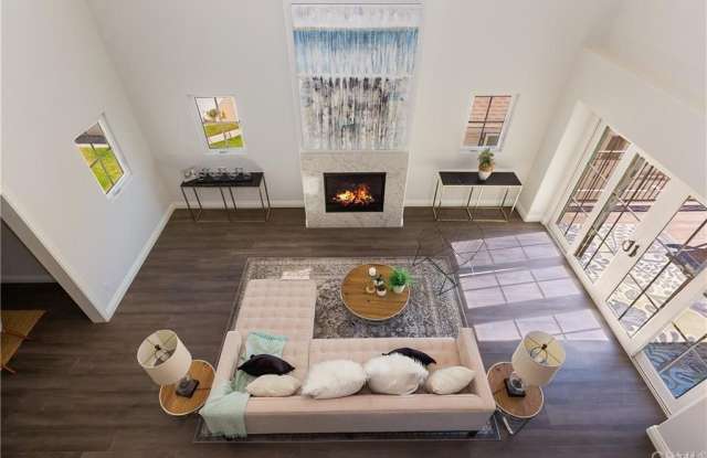 526 N Elena Gallery 4