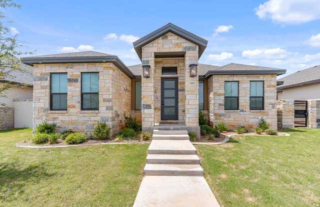 5811 Val Verde Dr photos photos