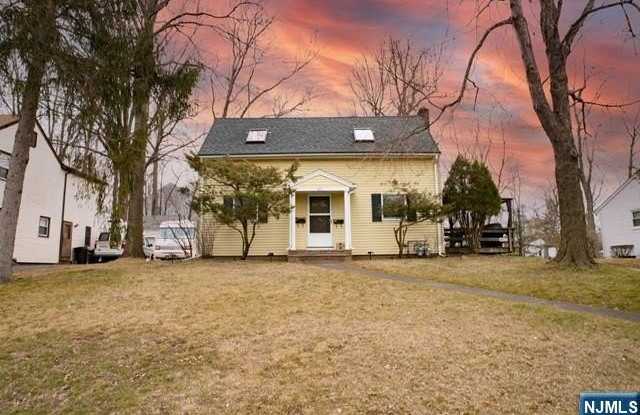 415 Demarest Avenue photos photos