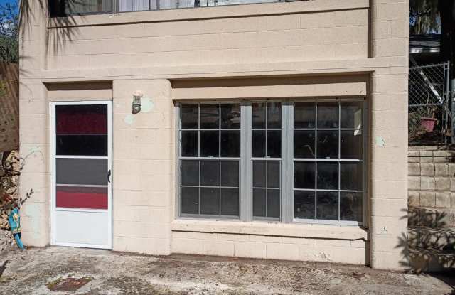 308 N Palm Ave Gallery 1