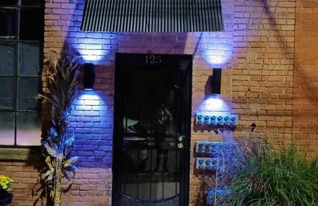 1 Bedroom Condo in Detroit photos photos