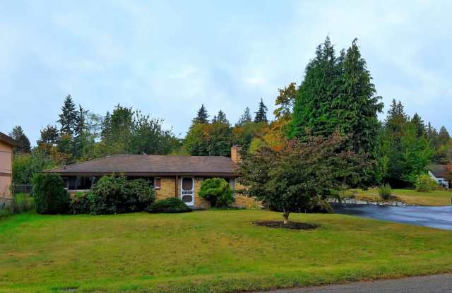 Classic Mid-Century Modern Rambler In Port Orchard photos photos