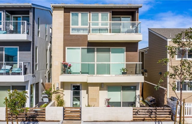 5412 Seashore Drive - 5412 Seashore Dr, Newport Beach, CA 92663