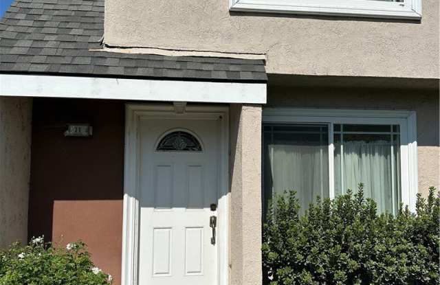 11 Albany - 11 Albany, Irvine, CA 92604