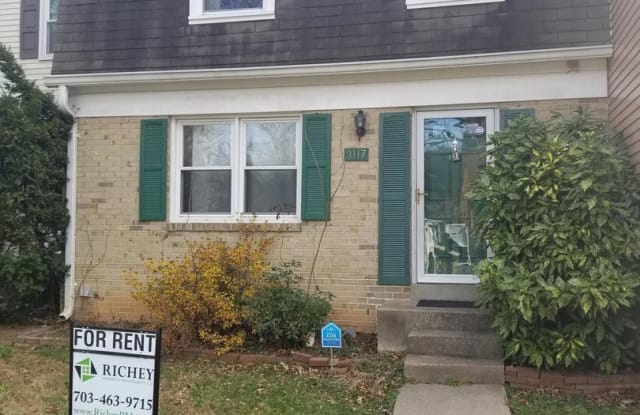 3117 Pebble Hill Ln - 3117 Pebble Hill Lane, Merrifield, VA 22031