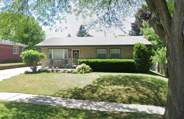 448 North Grandview Boulevard photos photos