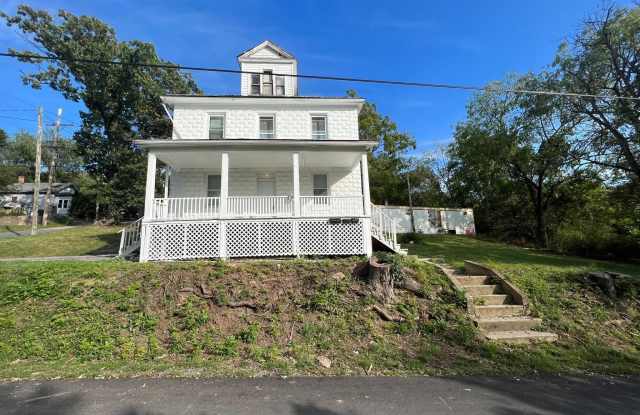 6 LAUREL HILL Lane - 6 Laurel Hill Lane, Morgan County, WV 25411