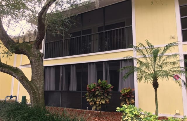 3295 FOX CHASE CIRCLE N - 3295 Fox Chase Circle North, Palm Harbor, FL 34683