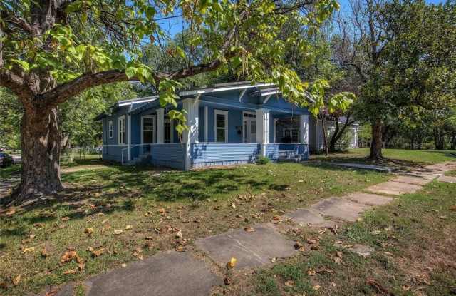 1410 Bois D Arc Street photos photos