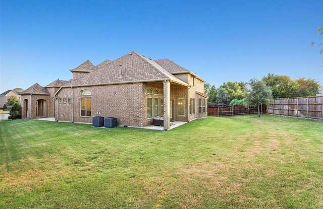 3612 Valencia Court Gallery 2