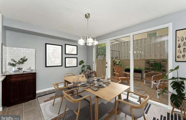 212 G STREET SW photos photos