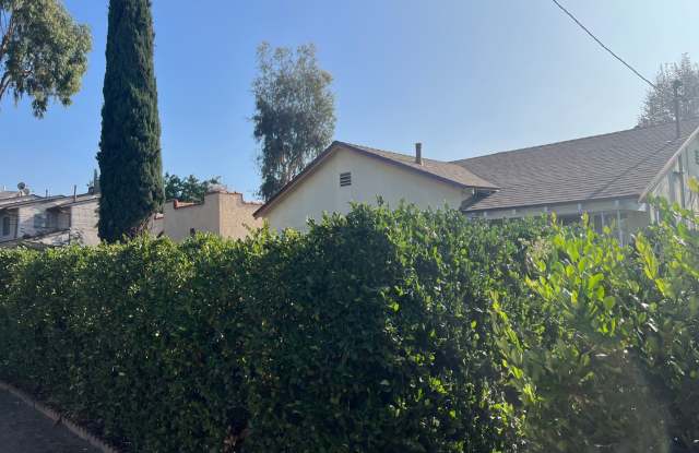 2-bedroom, 1-bath home in the heart of Glendale! Gallery 3