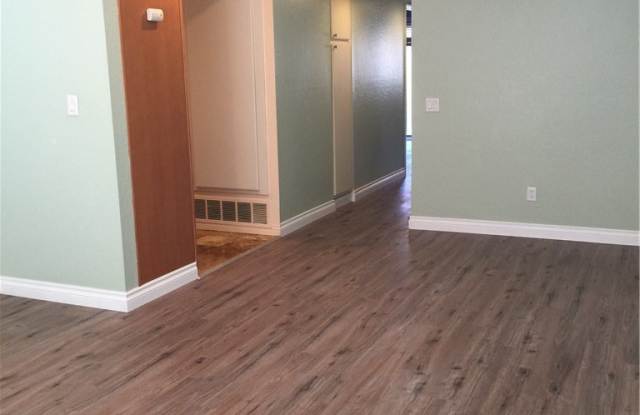 1817 Camino Viejo Gallery 2