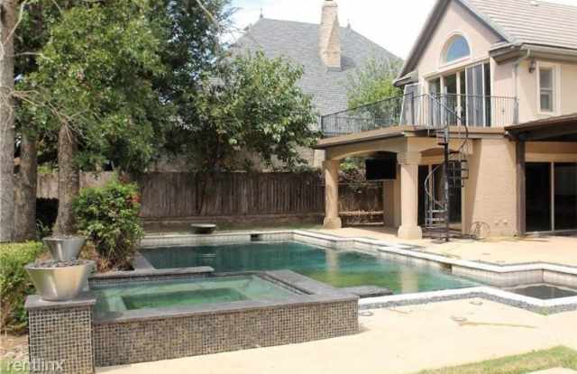 2600 Portofino Pl - 2600 Portofino Place, Edmond, OK 73034