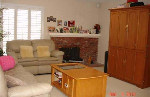 13392 Lee Drive Gallery 2