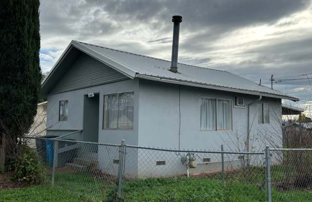 2417 A Street, Oroville - Newly Remodeled!! photos photos