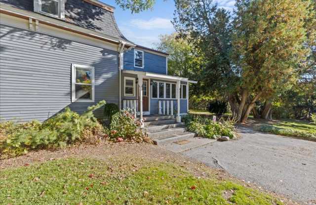 Well-Cared for historic beauty in private setting tucked in the Hill Section photos photos