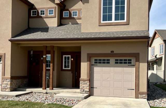 Townhome at Enclave for Rent in Rifle photos photos