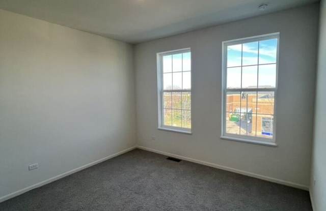 2925 SHOWPLACE Drive Gallery 4