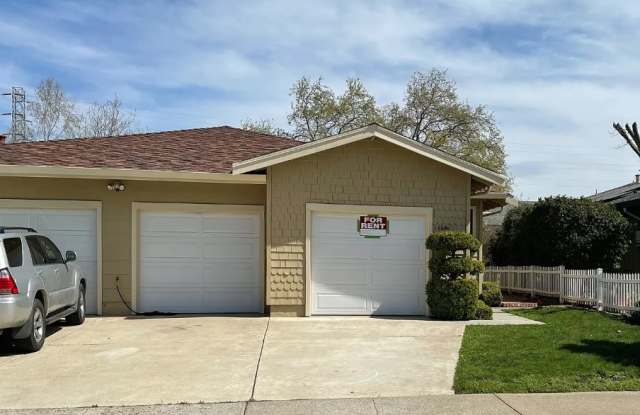 16680 Lone Hill Dr photos photos